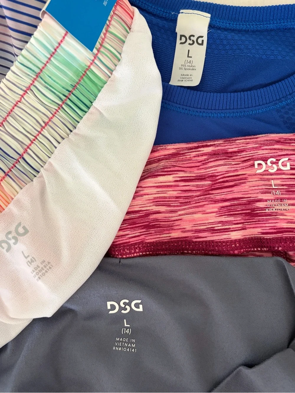 Girls Lg (14) ~ DSG ~ Active Tee, Leggings, Biker and Running Shorts~ 4pc Bundle